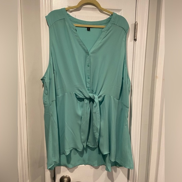 Torrid Size 4X Mint Green Peplum Button-front Tie-front Blouse Sleeveless - Picture 1 of 10